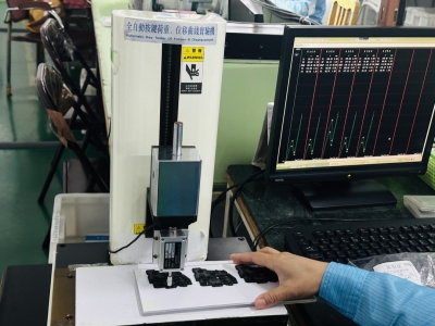 負(fù)荷測定機(jī)